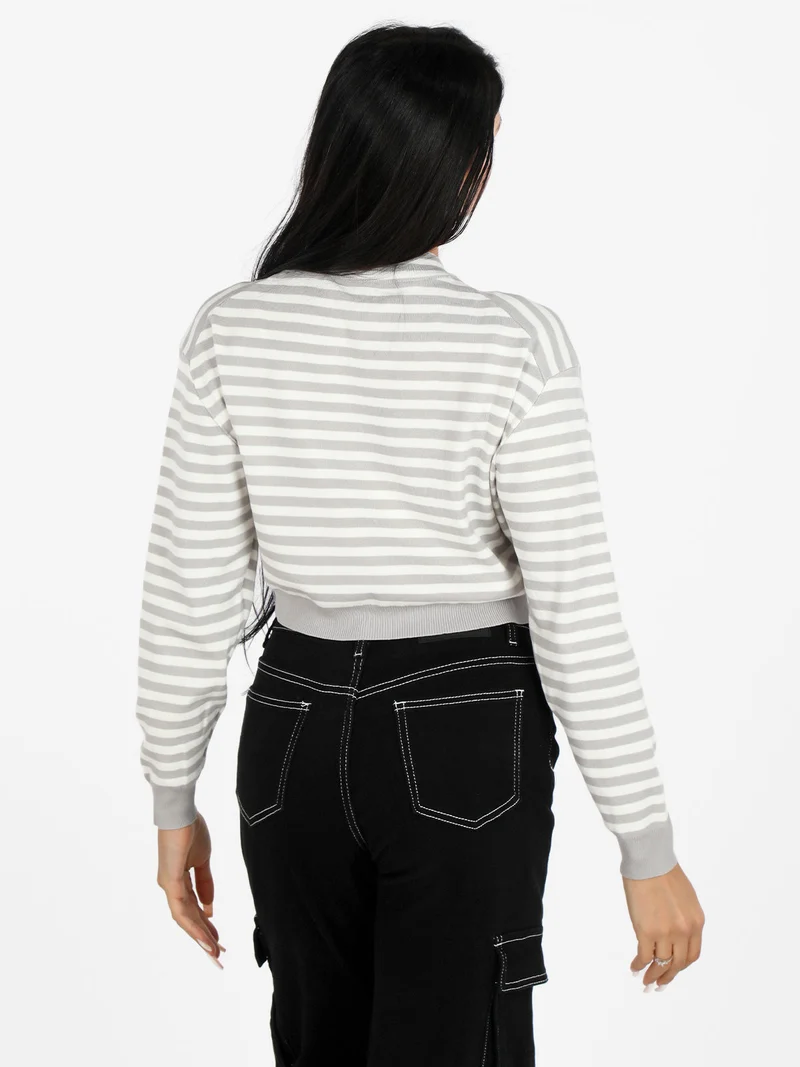 Pullover cropped da donna a righe - grigio