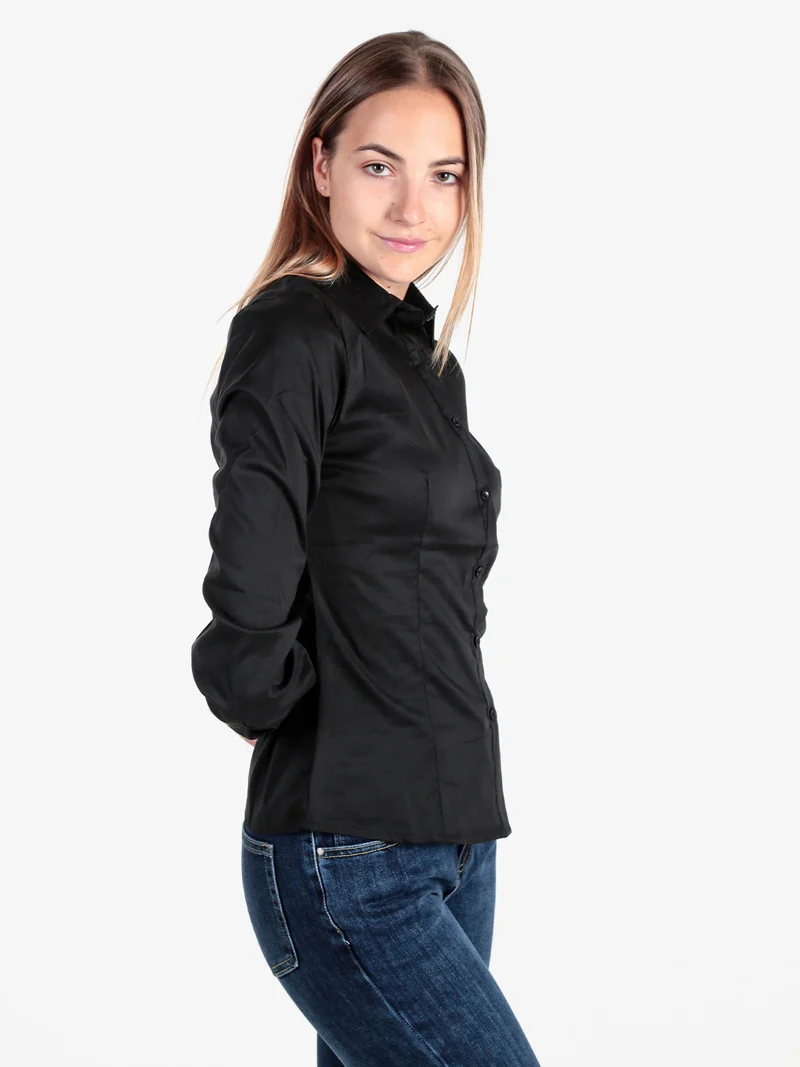Camicia donna slim fit a maniche lunghe - nero