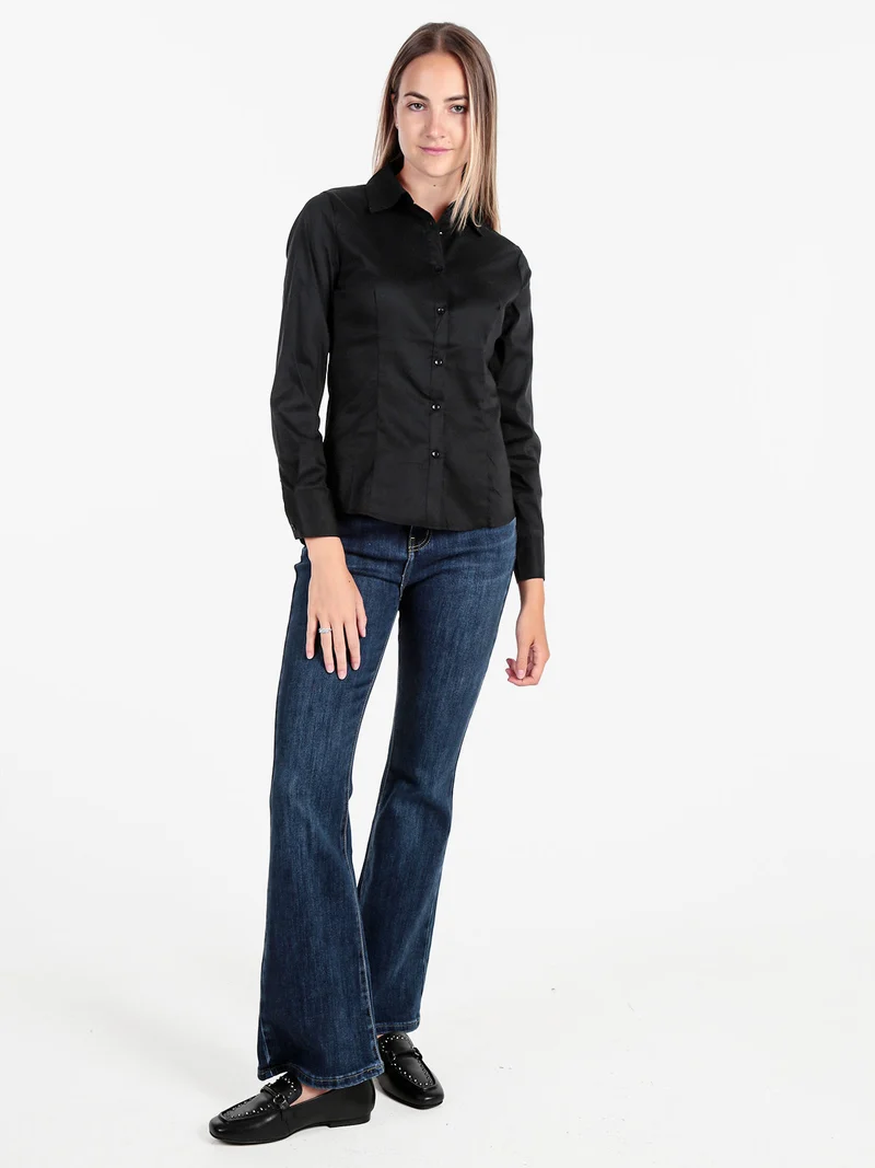 Camicia donna slim fit a maniche lunghe - nero