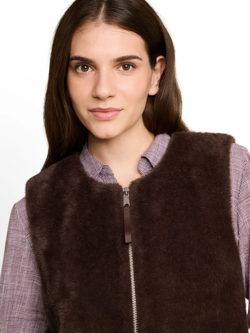 Teddy Weste mit Taschen