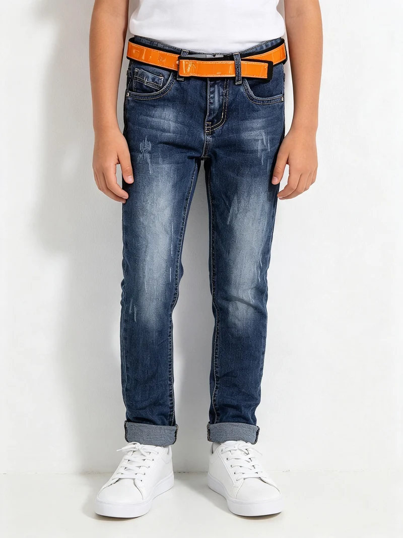 Jeans slavati con cintura - jeans