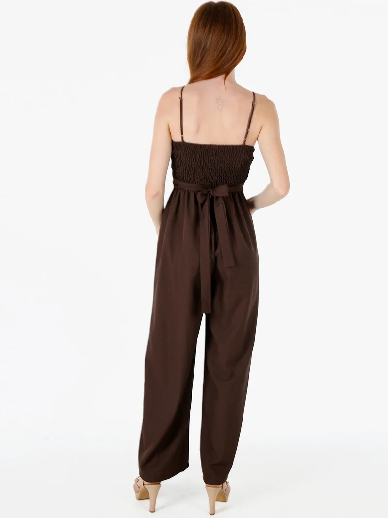 Tuta jumpsuite da donna con spalline sottili e coppe imbottite - moro