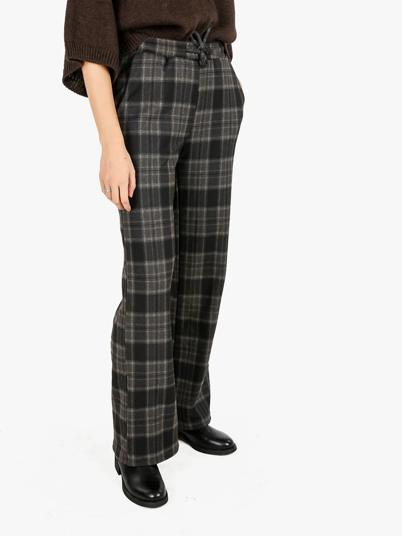 Pantaloni donna a quadri con gamba larga e interno in pile - marrone
