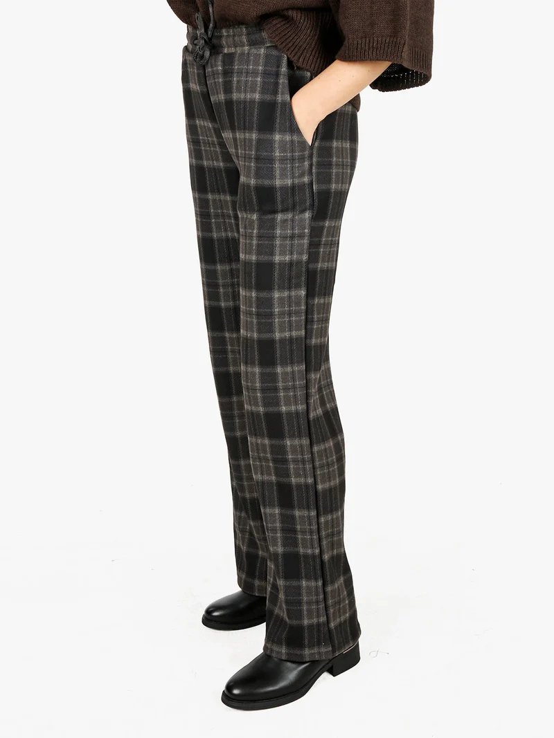 Pantaloni donna a quadri con gamba larga e interno in pile - marrone