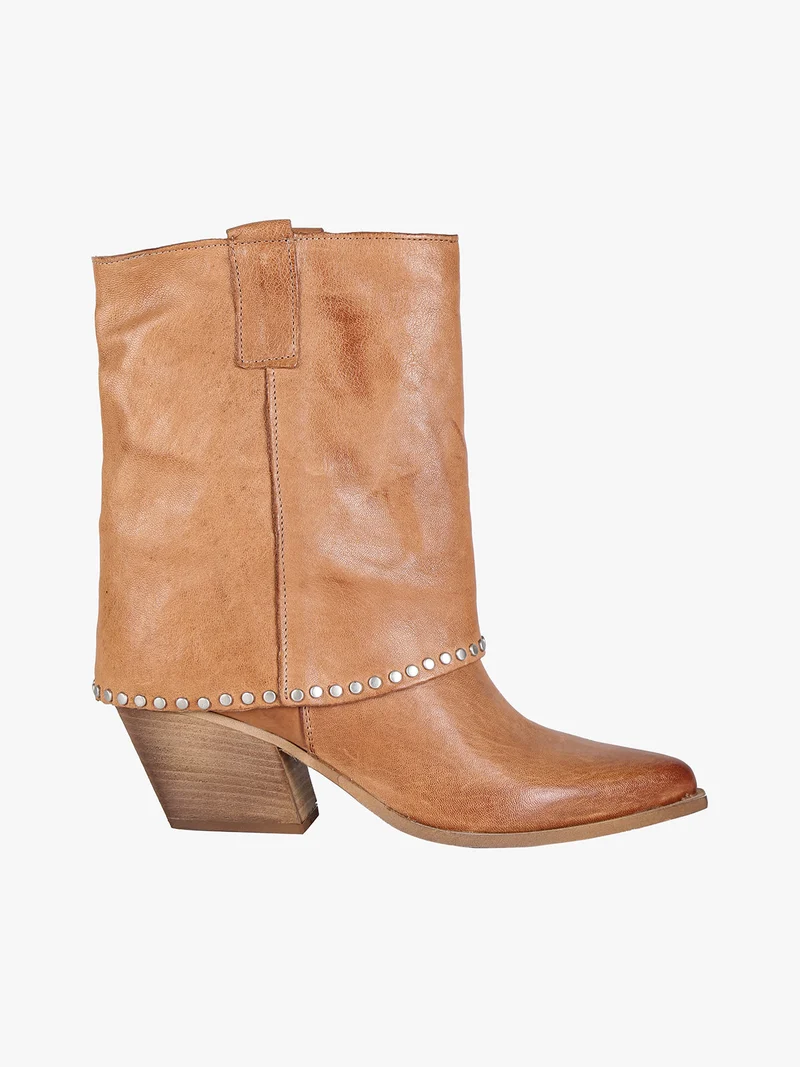 Stivaletti in pelle da donna texani con borchie - cammello