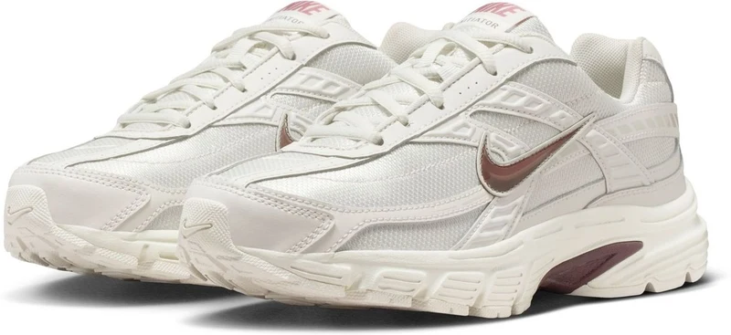 WMNS NIKE INITIATOR