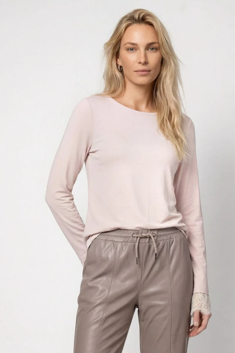 Langarmshirt mit Spitzenborte