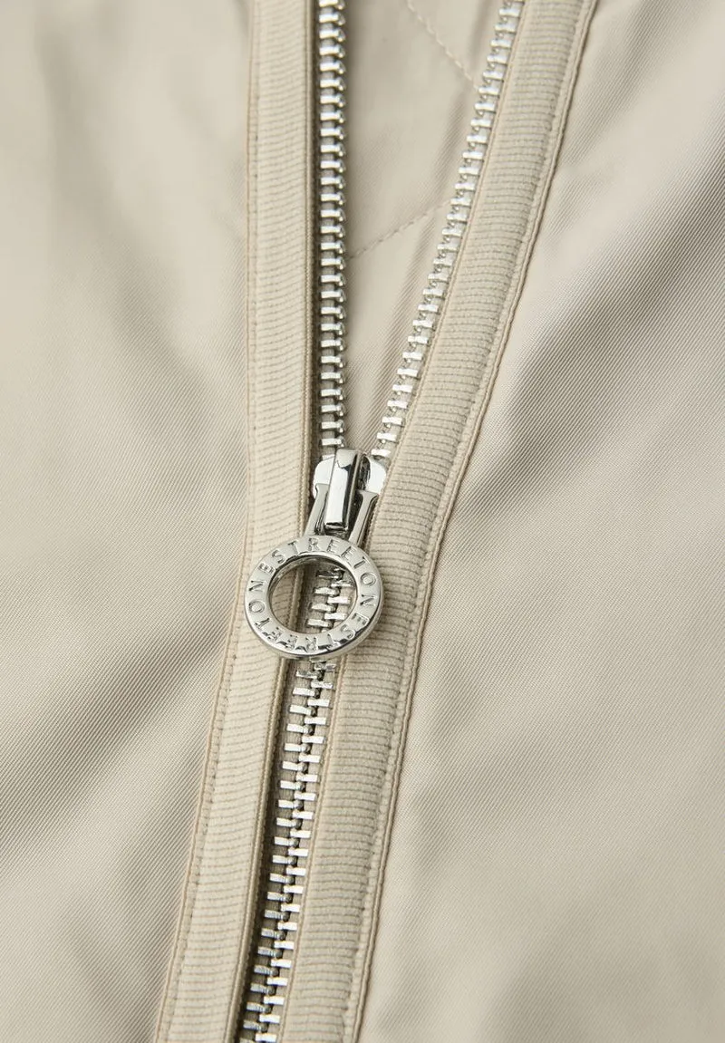 Long Bomber Jkt w. College Det
