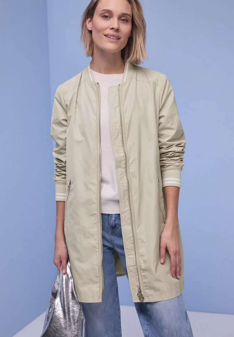 Long Bomber Jkt w. College Det