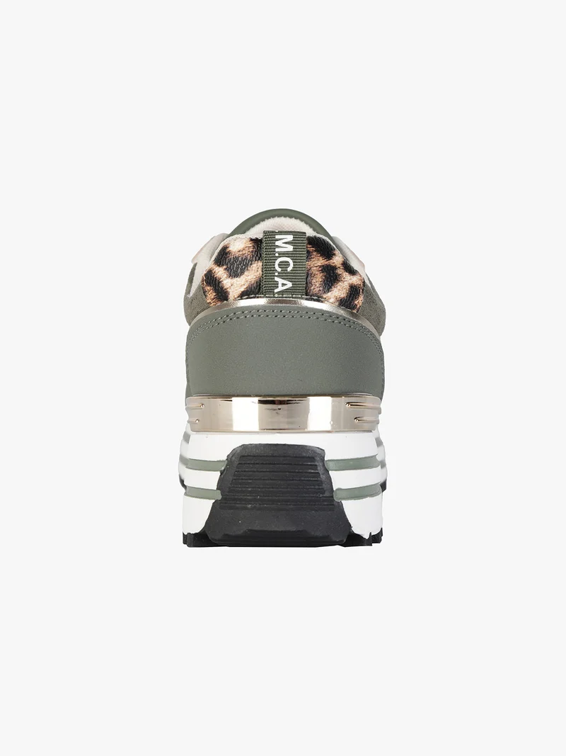 Sneakers donna stringate in tessuto scamosciato con platform - oliva