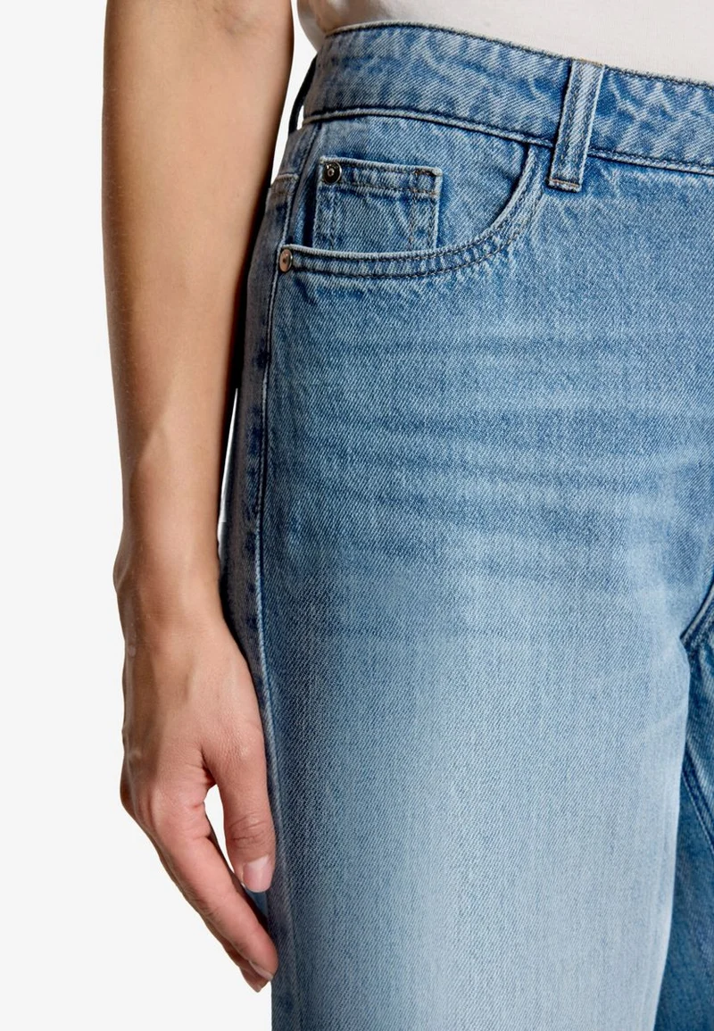 Wideleg-Jeans Style: 30 Inch