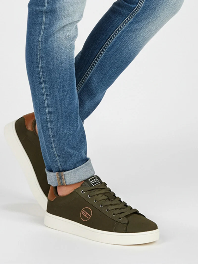Sneakers da uomo stringate - militare