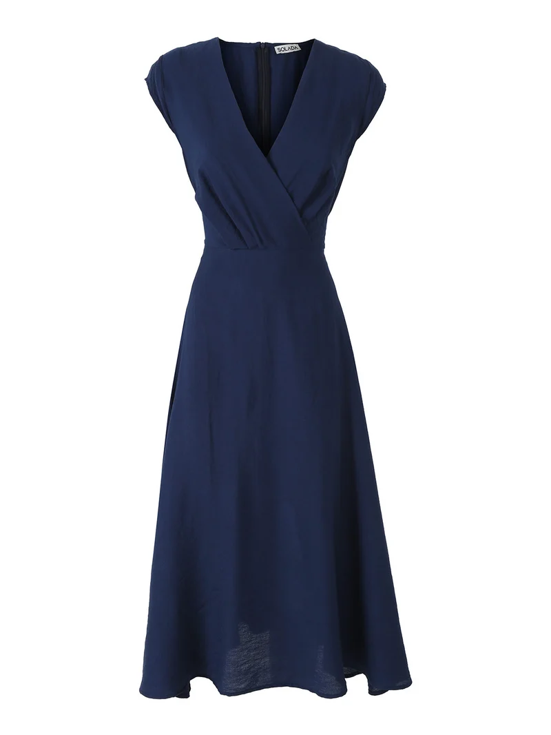 Abito lungo da donna a maniche corte con scollo a portafoglio - blu scuro