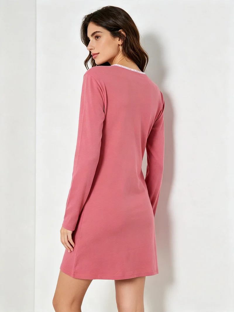 Camicia da notte da donna a maniche lunghe in cotone interlock - cipria
