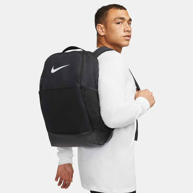 NIKE Rucksack NK BRSLA M BKPK - 9.5 (24L)
