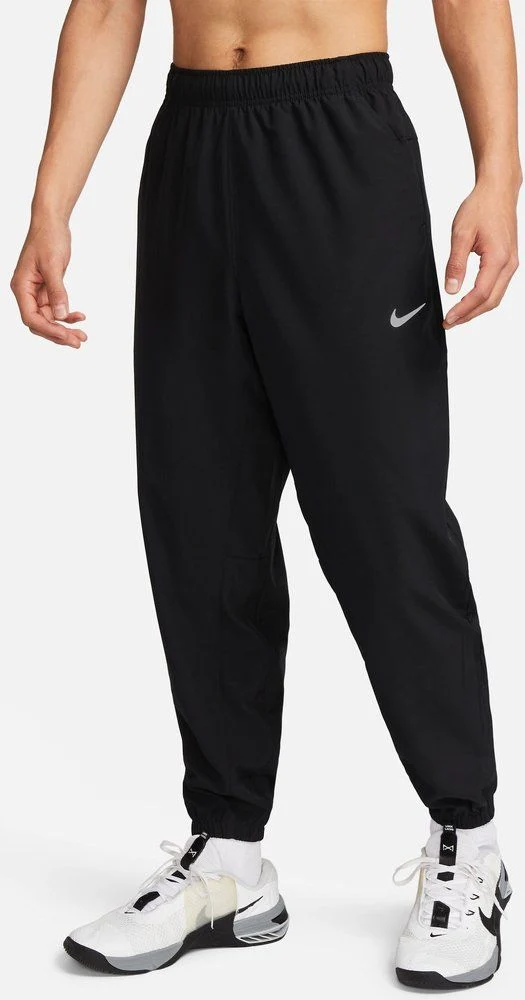 NIKE Herren Sporthose M NK DF FORM PANT TPR
