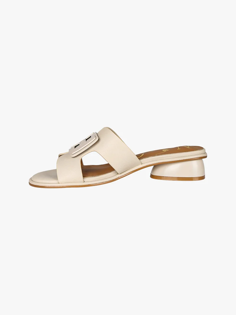 Ciabatte donna in ecopelle con logo e tacco basso - beige