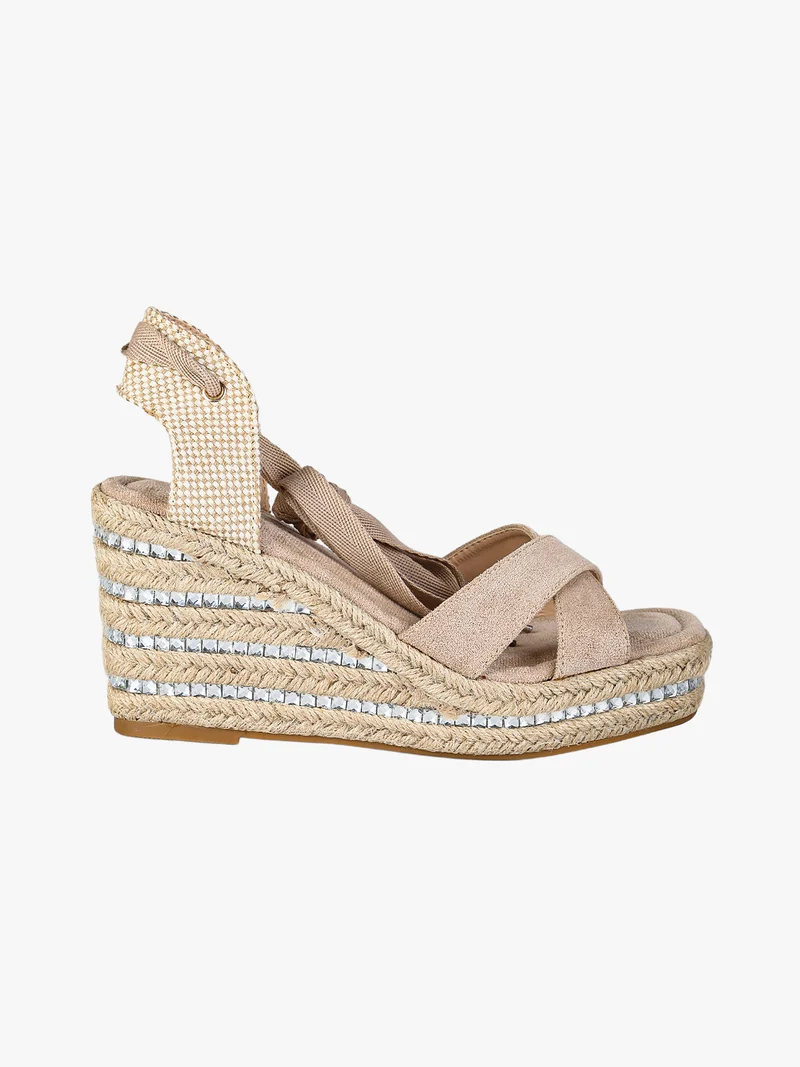 Sandali donna con zeppa con allacciatura alla schiava - beige