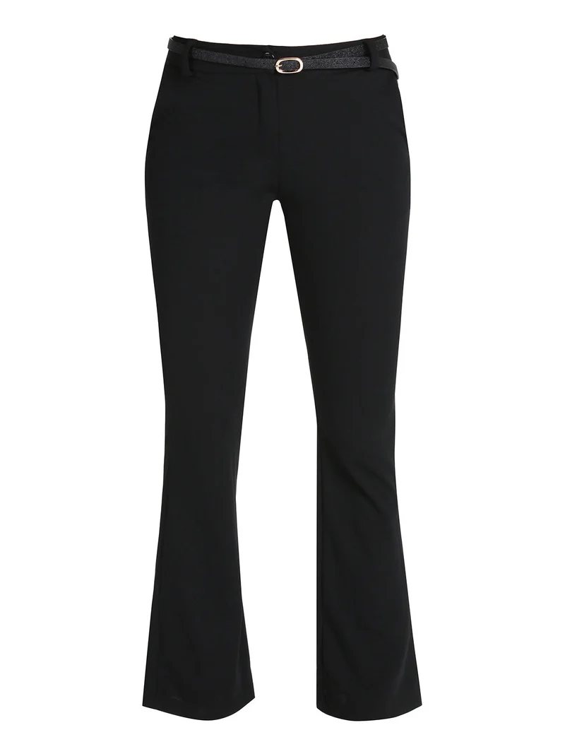 Pantaloni slim fit da donna con finale a zampa - nero