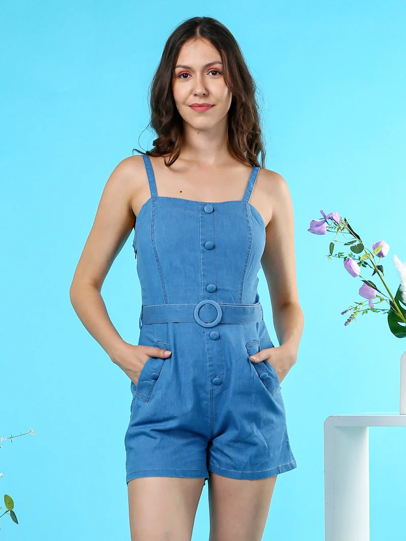 Tuta jumpsuite da donna in jeans con cintura - blu