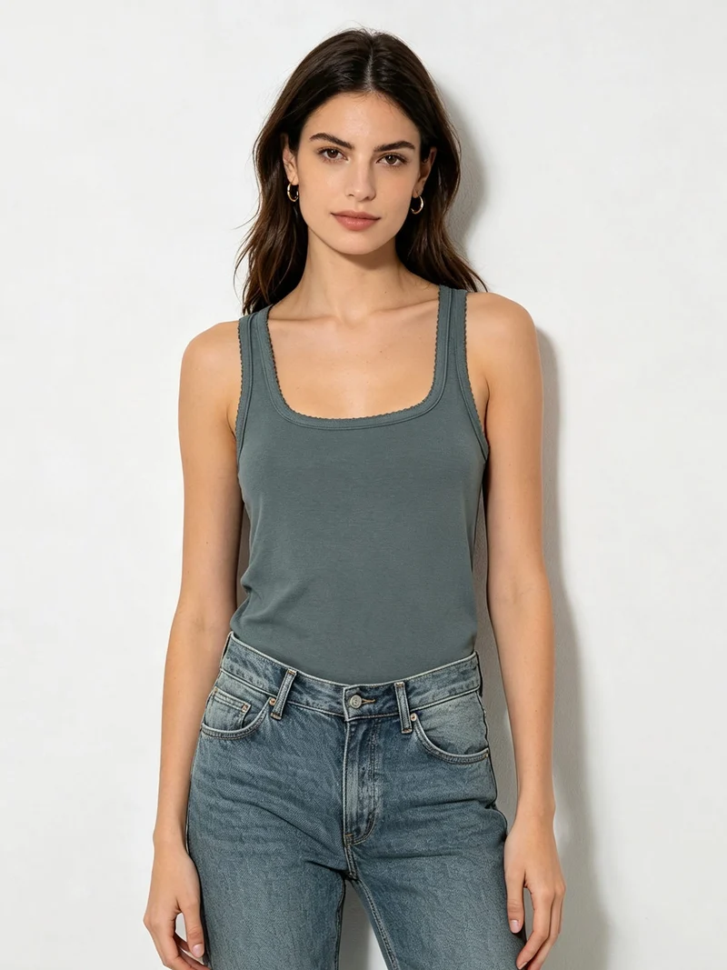 Top donna in tinta unita con scollo quadrato - verde