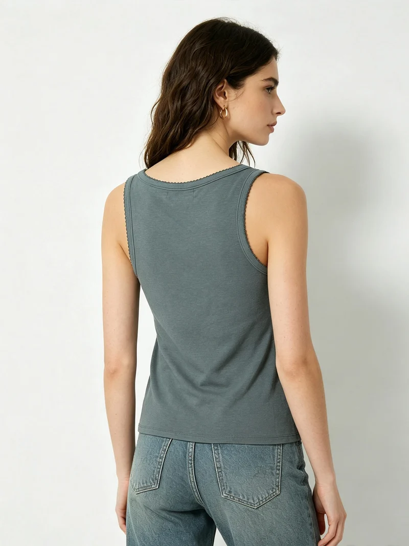 Top donna in tinta unita con scollo quadrato - verde