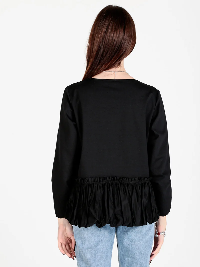 Maglia donna oversize con bordo finale a palloncino - nero