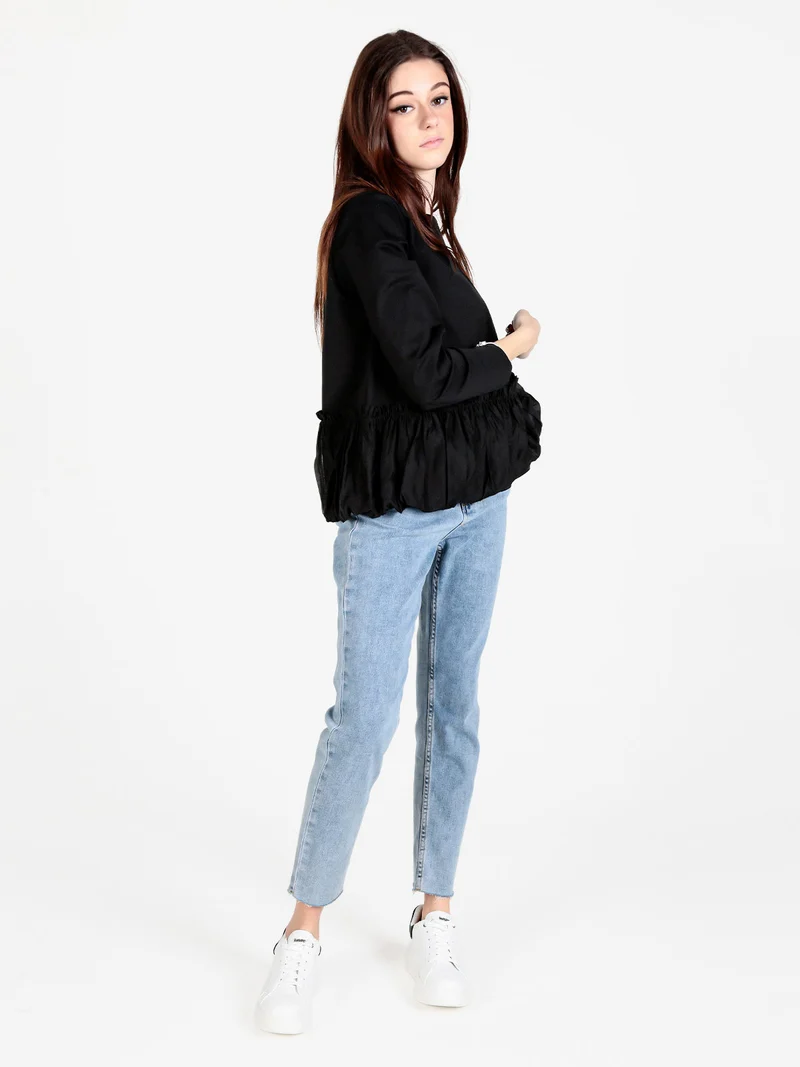 Maglia donna oversize con bordo finale a palloncino - nero