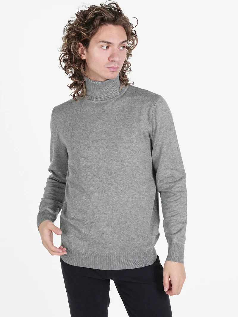 Dolcevita da uomo in maglia - grigio