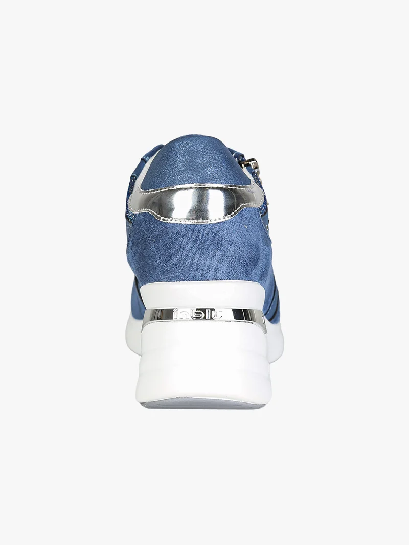 Sneakers donna scamosciate con zeppa - jeans