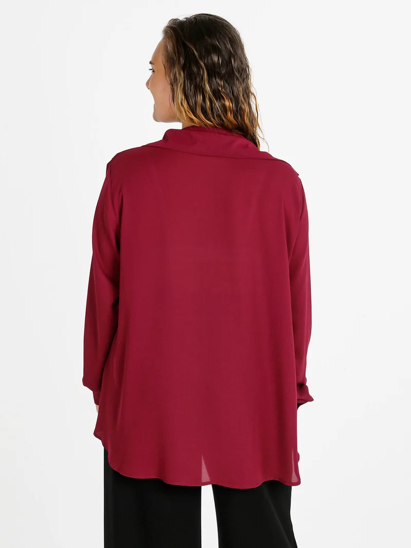Camicia donna a maniche lunghe con scollo a V linea curvy - bordeaux