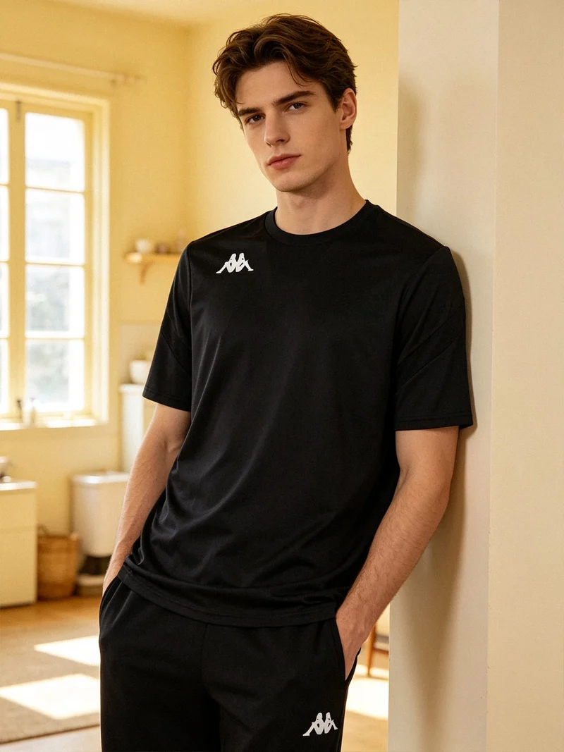 T-shirt sportiva da uomo - nero