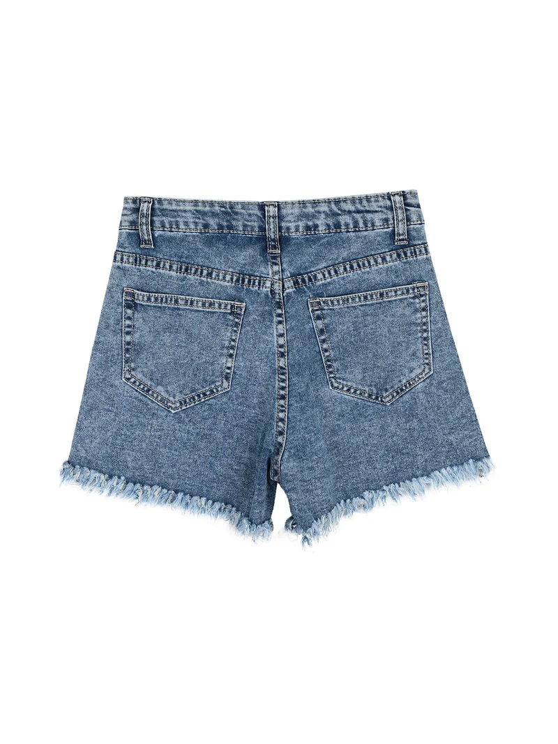 Shorts da bambina in jeans sfrangiati sul finale - jeans