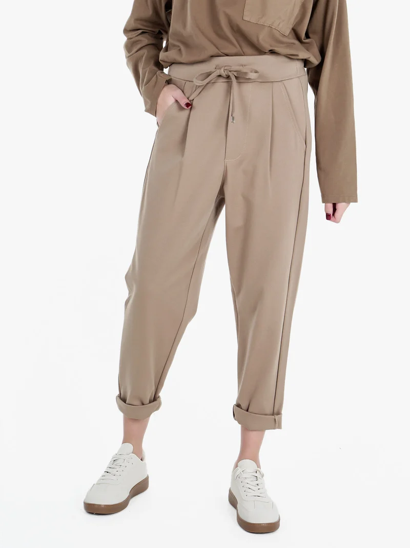 Pantaloni casual da donna con coulisse - cammello