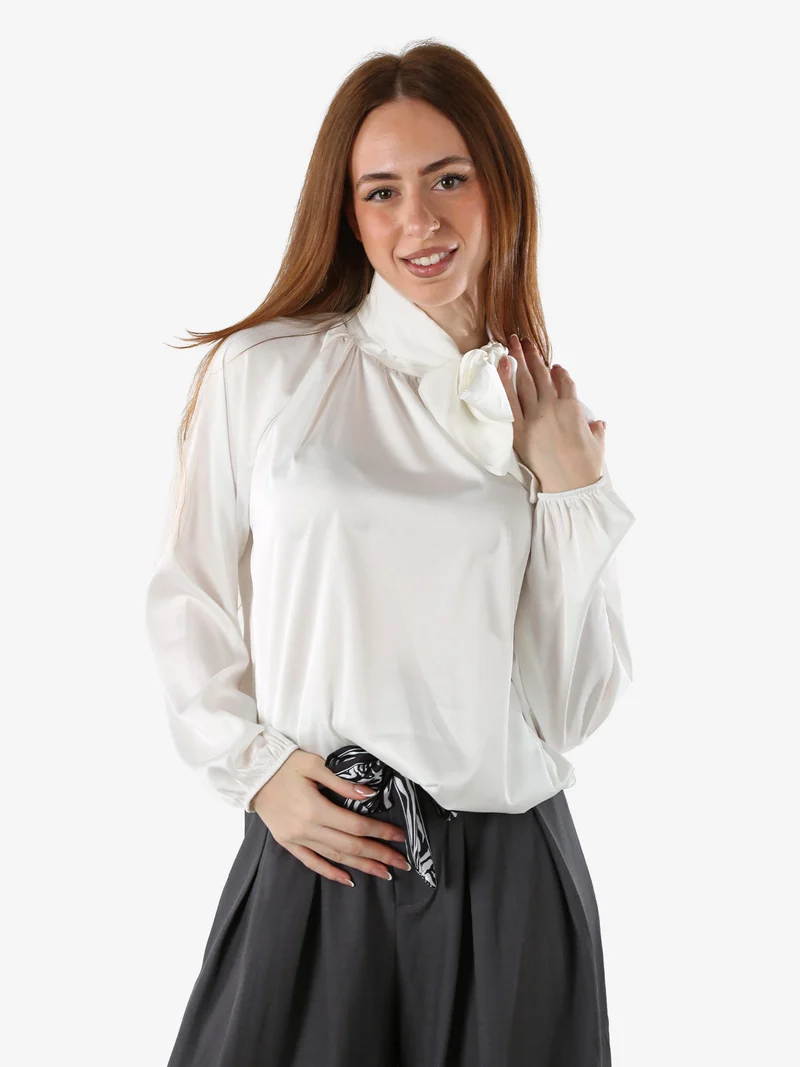 Blusa donna in tessuto simil raso a maniche lunghe - bianco