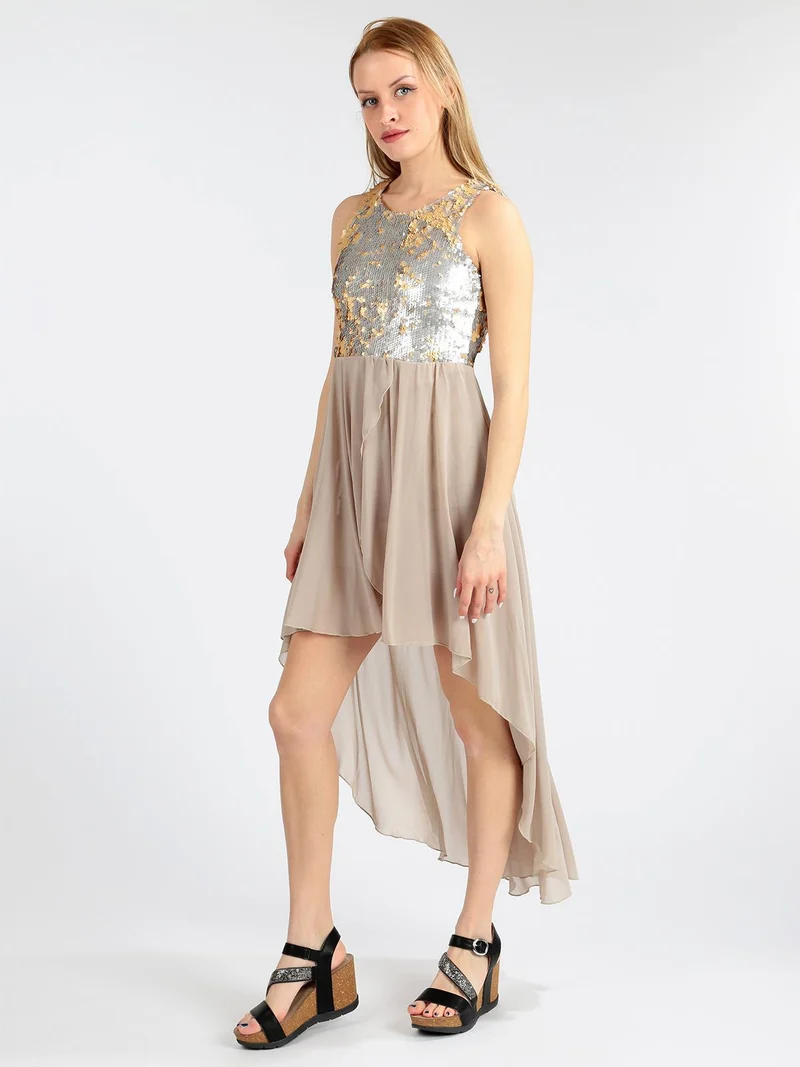 Vestito smanicato con paillettes e schiena scoperta - beige