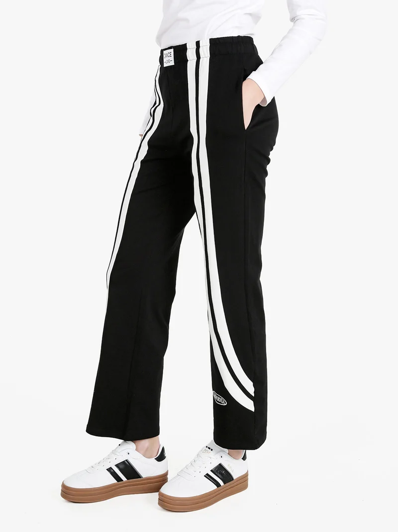 Pantaloni sportivi in felpa da donna - nero