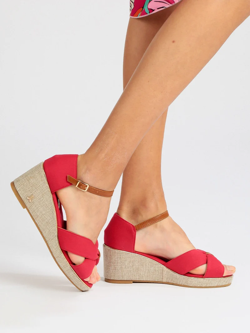 Sandali donna con zeppa - rosso