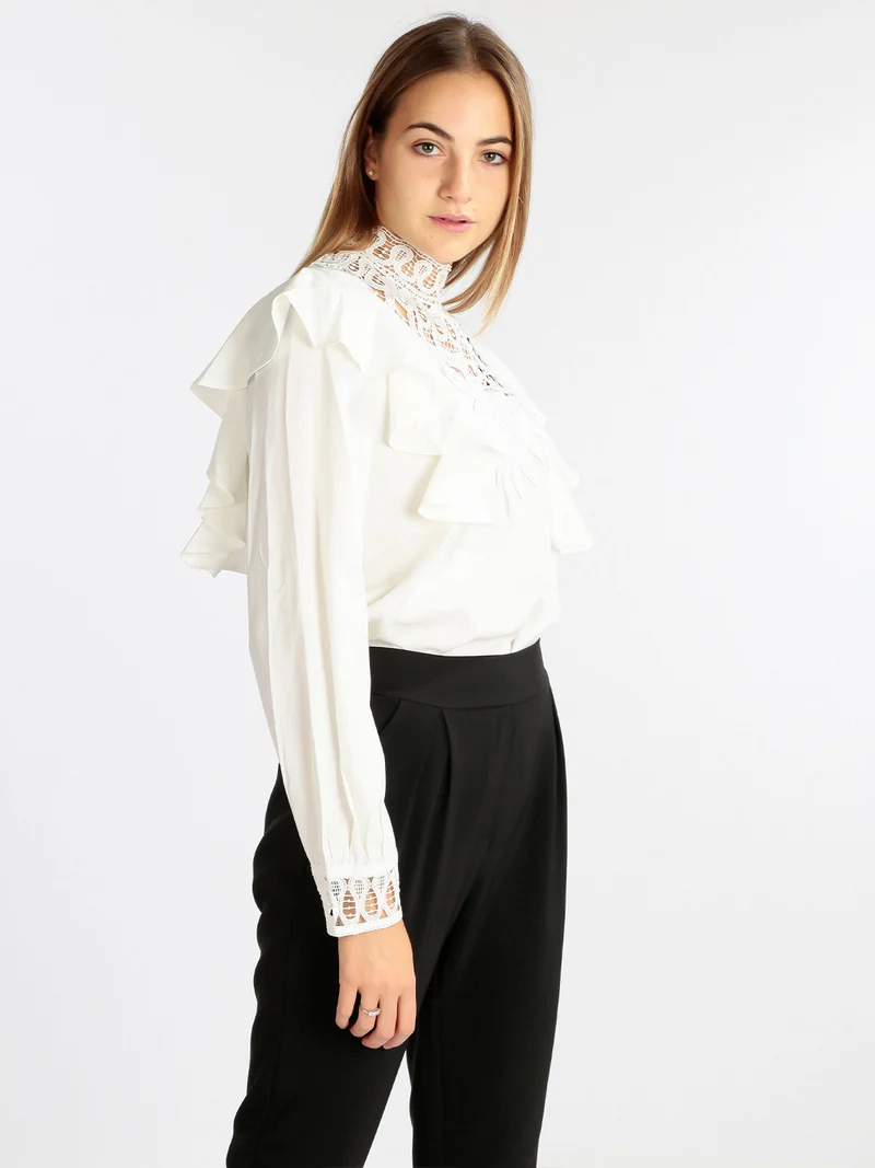 Blusa donna con inserti in macramè - bianco