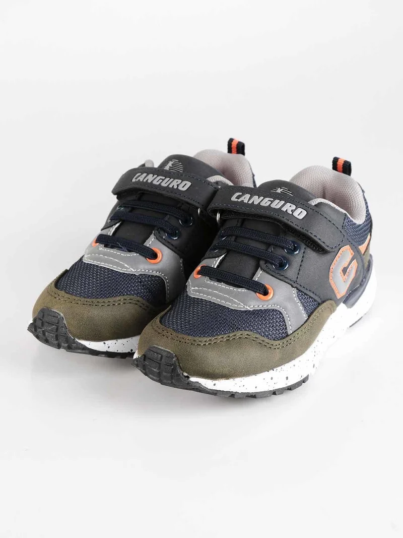 Scarpe sportive bambino con strappo - verde