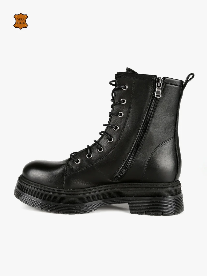 Anfibi in pelle donna con plateau - nero