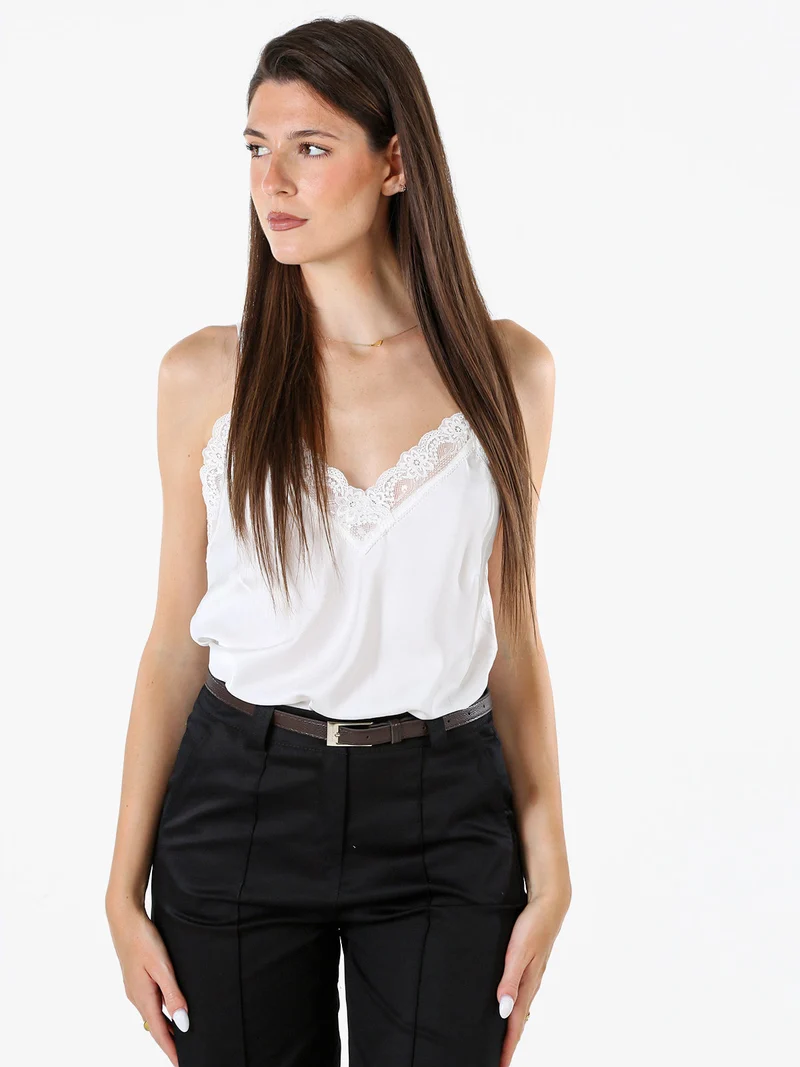 Top donna effetto raso con scollo in pizzo e spalline strette - bianco