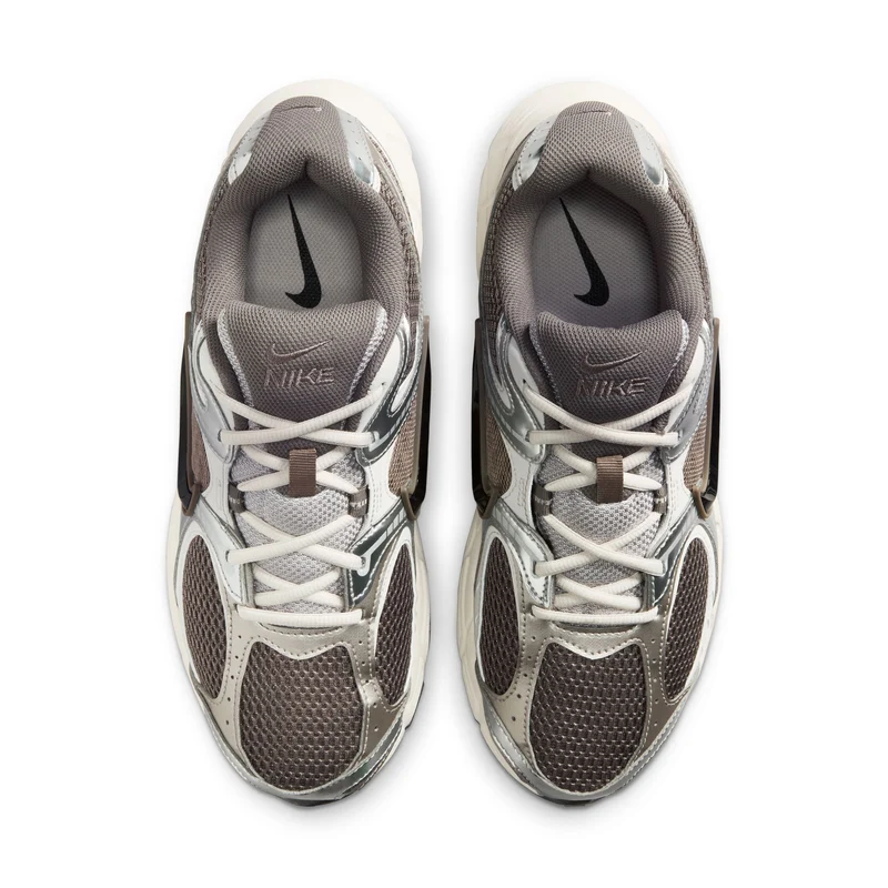 NIKE V5 RNR Herren Sneaker – Leicht & Stylisch
