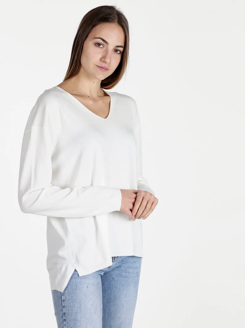 Pullover donna oversize in maglia scollo V - bianco