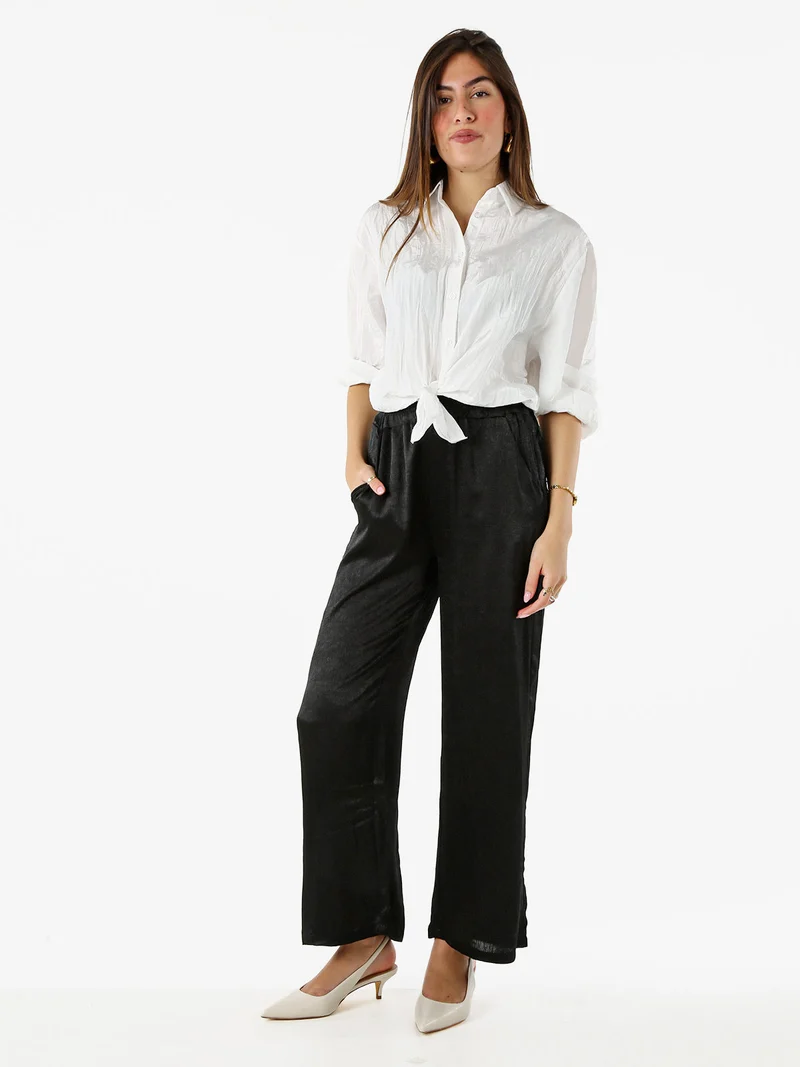 Pantaloni donna leggeri effetto lucido - nero