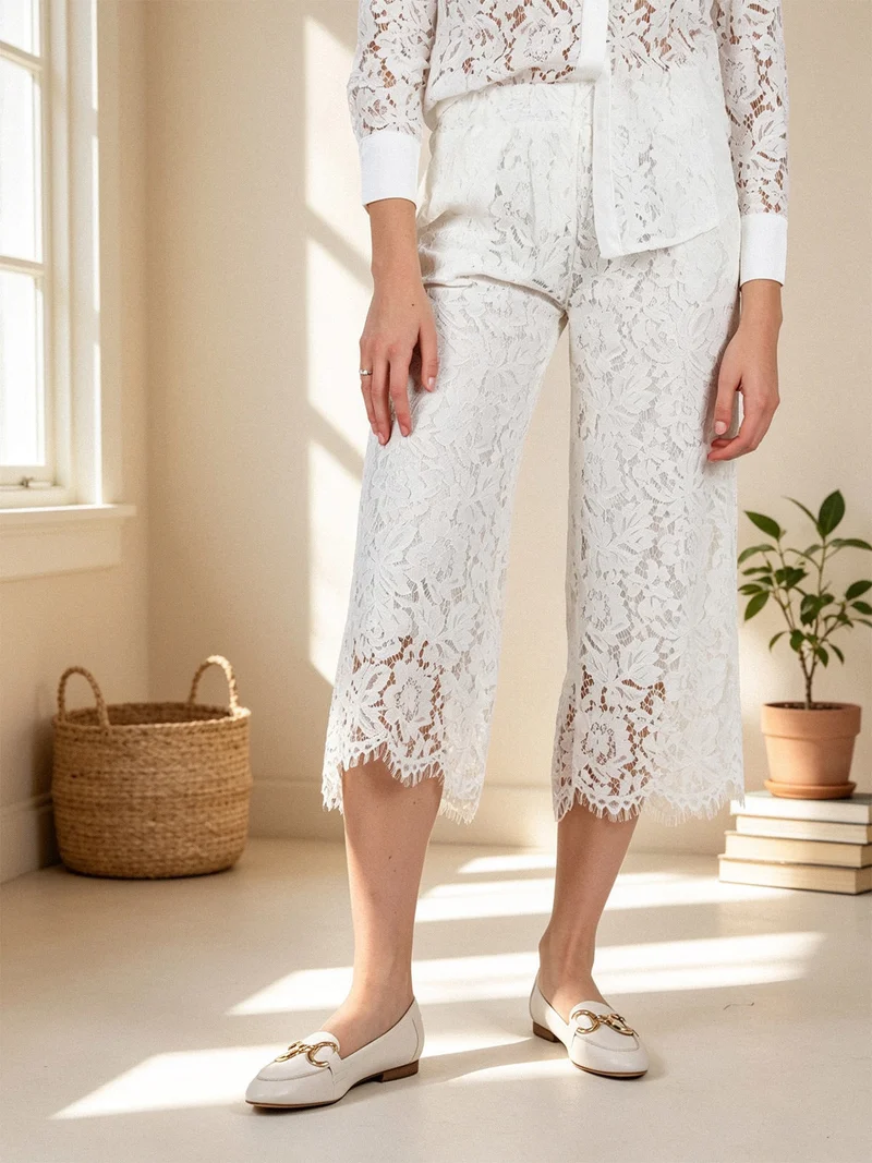 Pantaloni culotte donna in pizzo - bianco