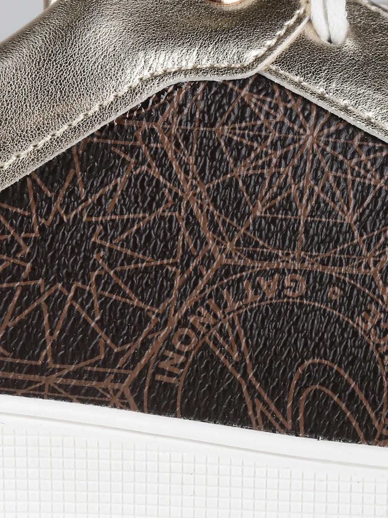 Sneakers stringate stampate - marrone