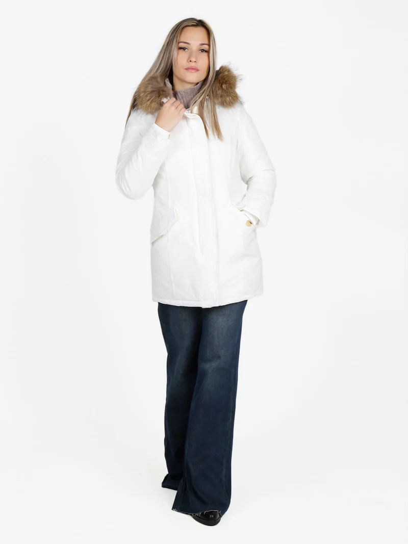 Giubbotto donna con cappuccio peloso - bianco