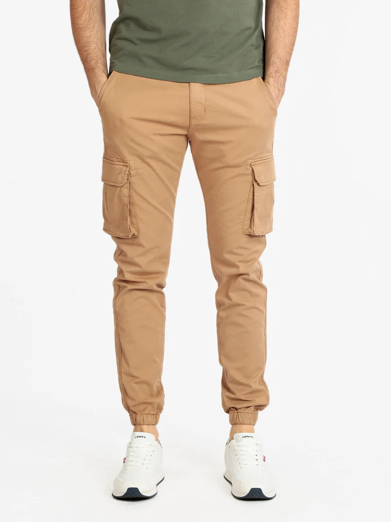 Pantaloni cargo da uomo con polsino - cammello