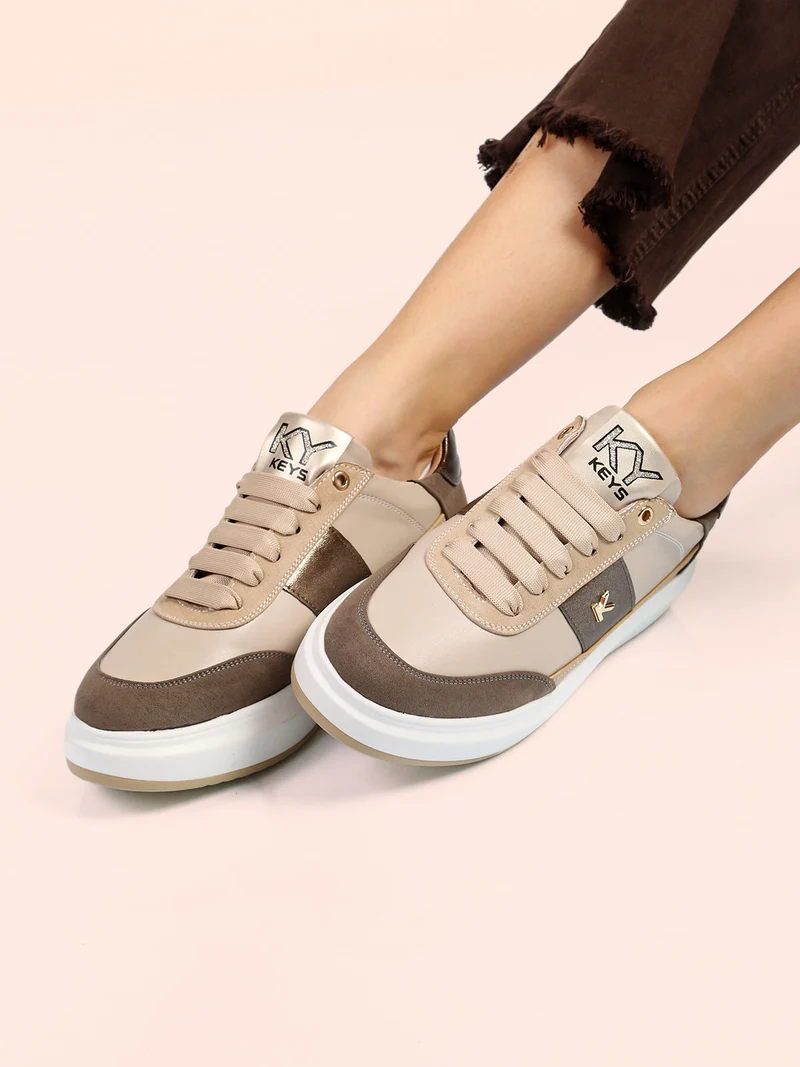 Sneakers donna stringate con platform - beige
